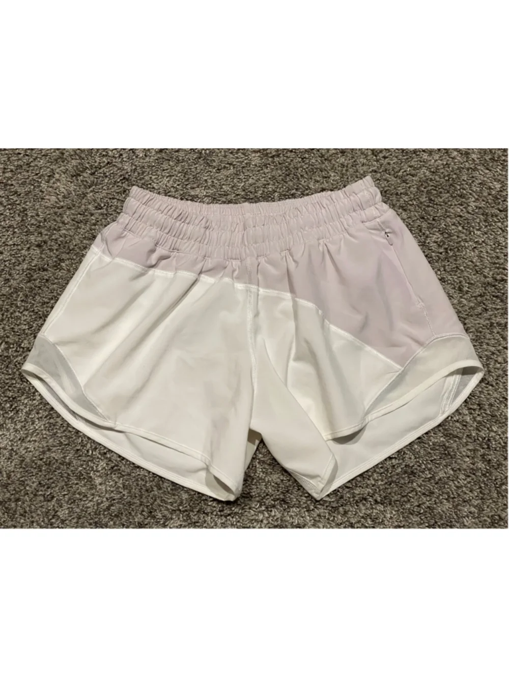 Lululemon Women’s Hotty Hot Shorts, Size 4, 4” Inseam, EUC